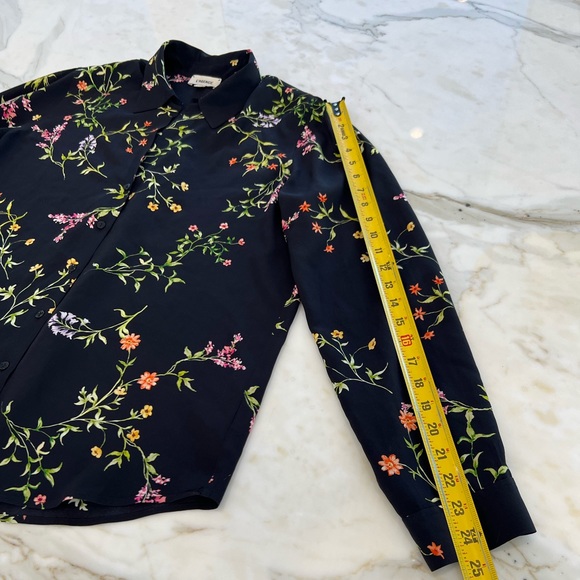 L’AGENCE BLACK FLORAL SILK SHIRT SIZE MEDIUM NWOTS! - Picture 10 of 12